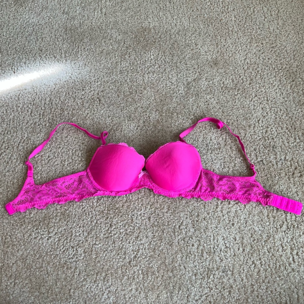 Victoria’s Secret - hot pink lace bra 34 B